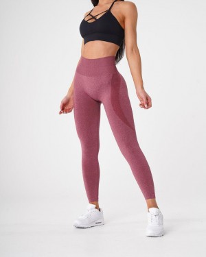 Legginsy Damskie NVGTN Contour Seamless Bordowe | PL159EB
