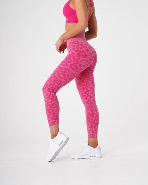 Legginsy Damskie NVGTN Leopard Seamless Fuksja | PL391QM