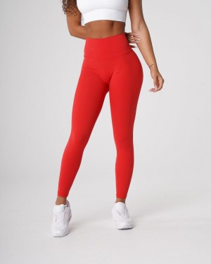 Legginsy Damskie NVGTN Signature 2.0 Jasny Czerwone | PL006YX