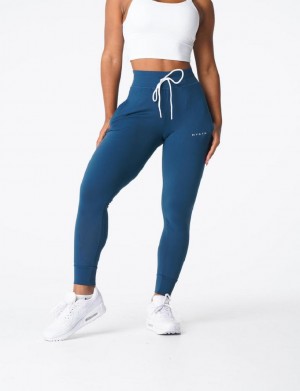 Spodnie Do Biegania Damskie NVGTN Sportowe Fitness Ⅰ Granatowe | PL692HA