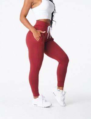 Spodnie Do Biegania Damskie NVGTN Sportowe Fitness Ⅰ Bordowe | PL718HA