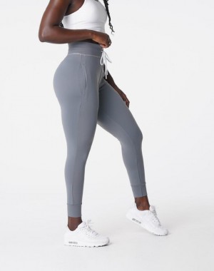 Spodnie Do Biegania Damskie NVGTN Sportowe Fitness Ⅲ Szare | PL115AH