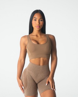 Staniki Sportowe Damskie NVGTN Allure Beżowe | PL296PJ
